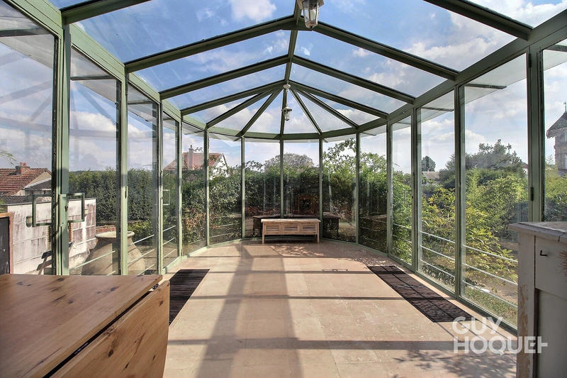 Appartement - 210 m² - 7 pièces