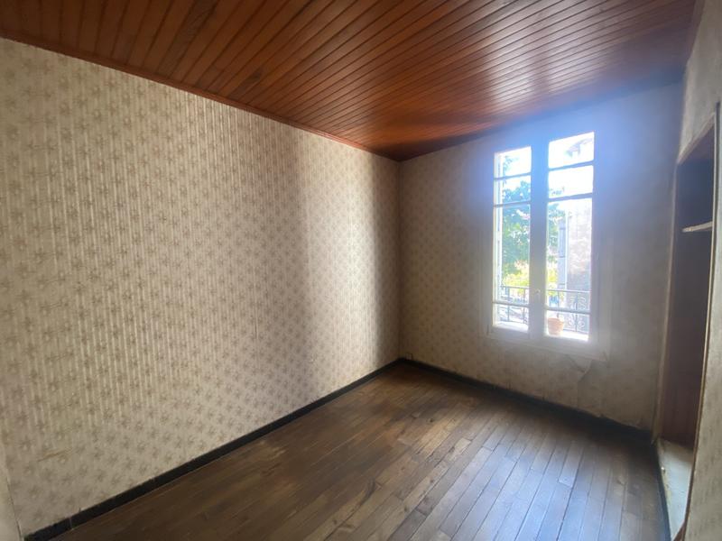 Maison traditionnelle - 70 m² - 6 pièces