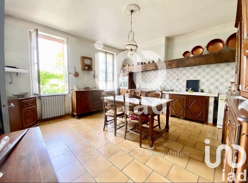 Maison - 307 m² - 8 pièces