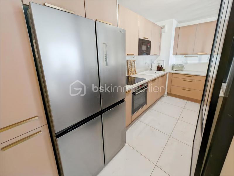 Appartement - 64 m² - 3 pièces