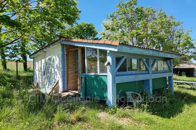 Maison - 600 m² - 5 pièces