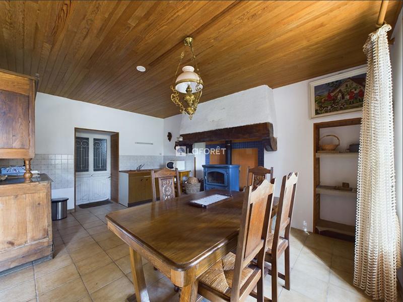 Maison - 178 m² - 8 pièces