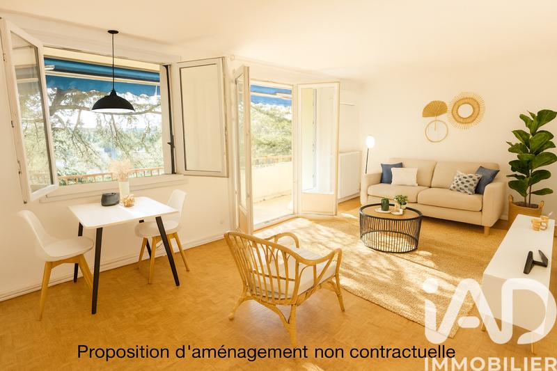 Appartement - 77 m² - 3 pièces