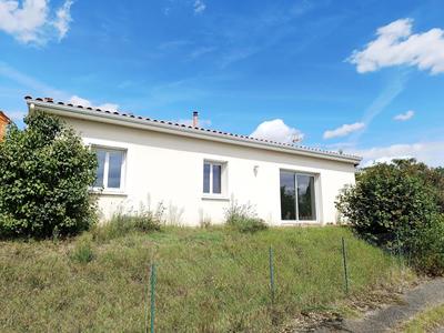 Maison - 91 m² - 4 pièces