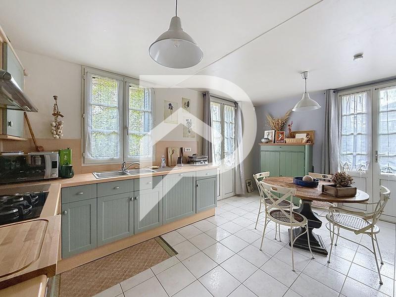 Maison - 107 m² - 5 pièces