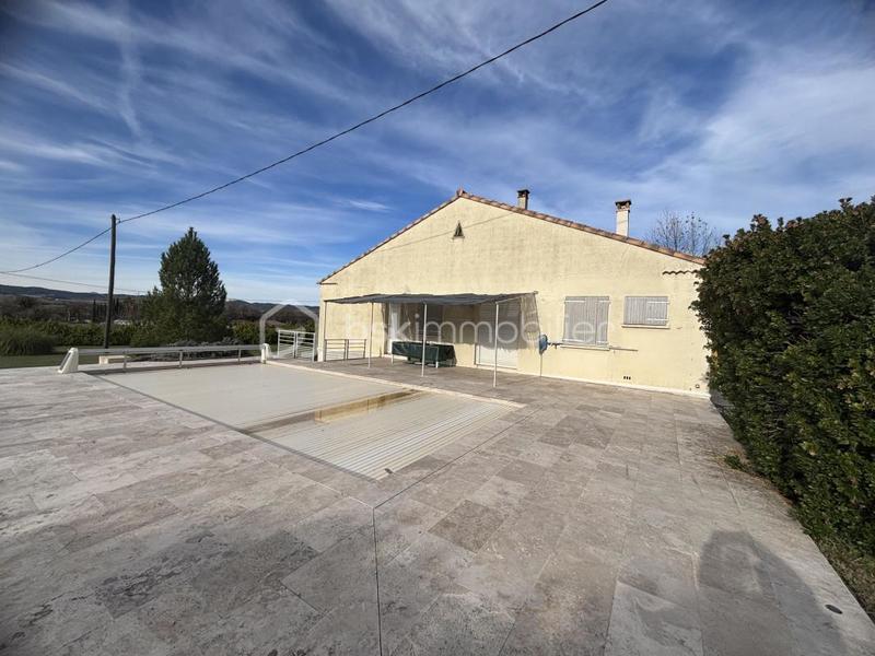 Maison - 166 m² - 6 pièces