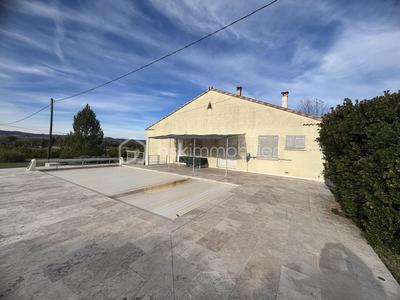 Maison - 166 m² - 6 pièces