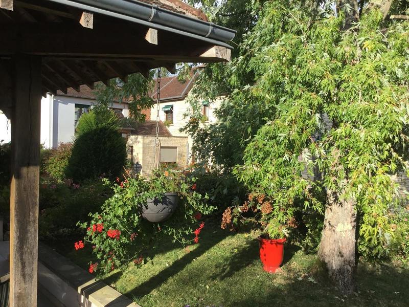 Fonds de commerce - Hôtellerie / Restauration - 1 200 m²