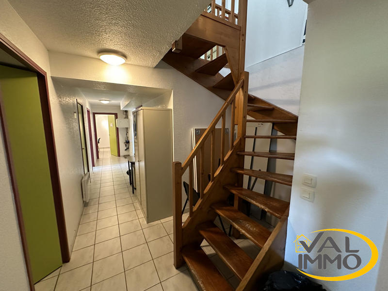 Appartement - 157 m² - 5 pièces