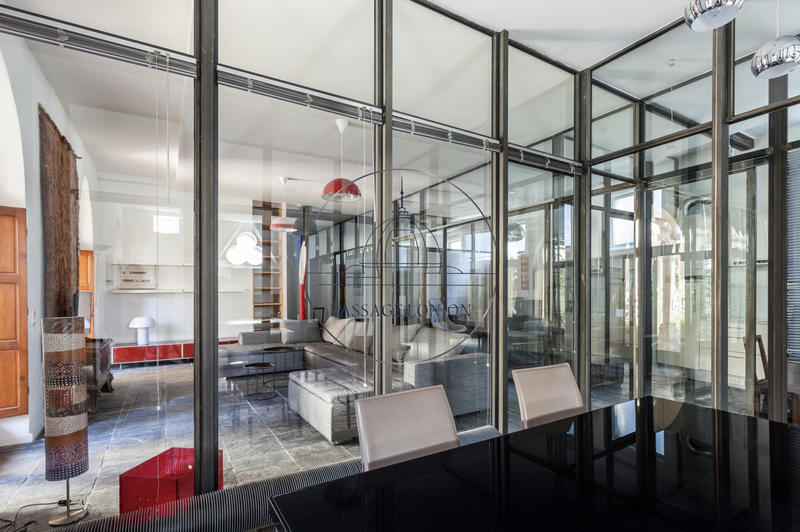 Appartement - 168 m² - 5 pièces