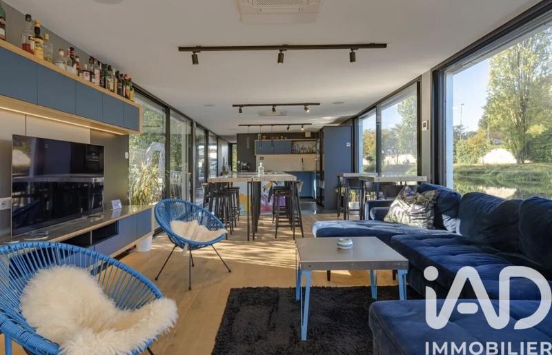 Appartement - 97 m² - 2 pièces