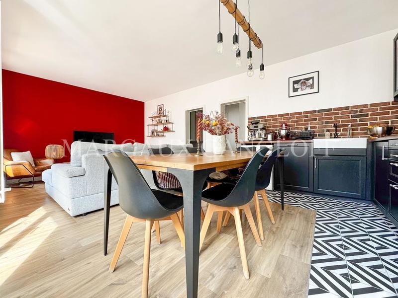 Appartement - 65 m² - 3 pièces