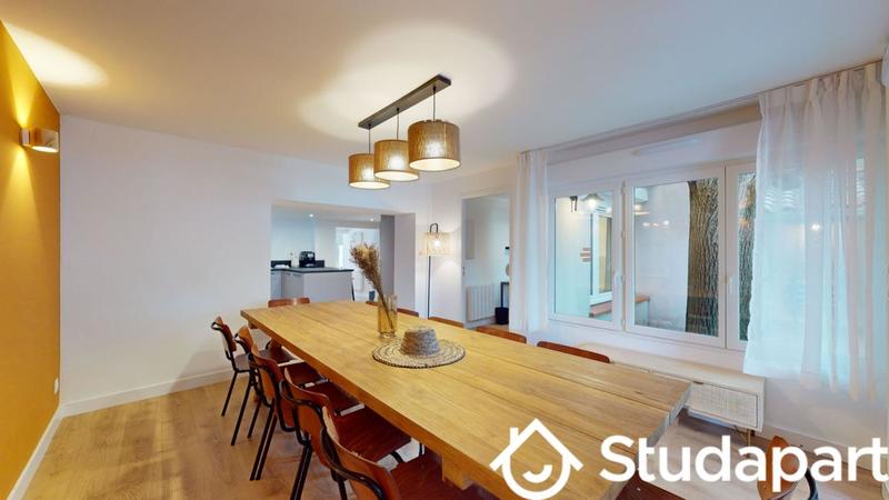 Chambre - 10 m² - 1 pièce