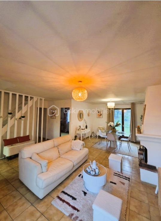 Maison - 91 m² - 5 pièces