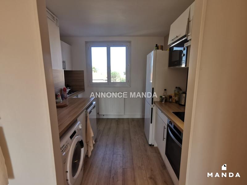 Chambre - 10 m² - 4 pièces