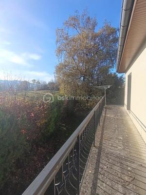 Maison - 123 m² - 4 pièces