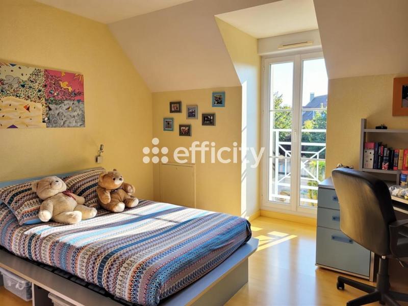 Maison - 135 m² - 6 pièces