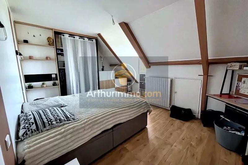 Maison - 160 m² - 8 pièces