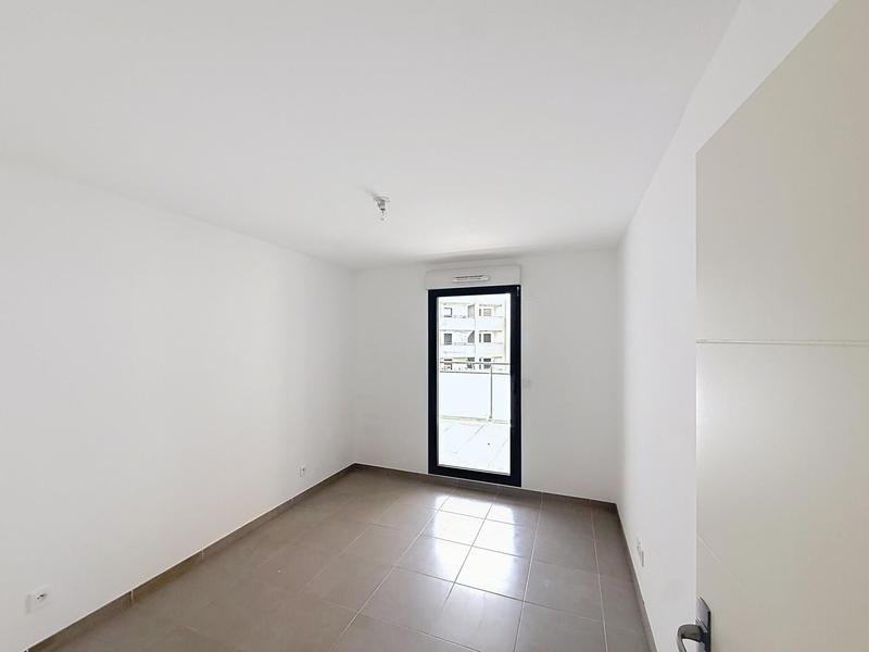 Appartement - 79 m² - 4 pièces