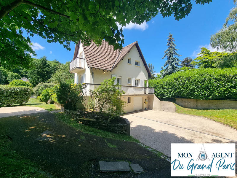 Maison - 160 m² - 6 pièces