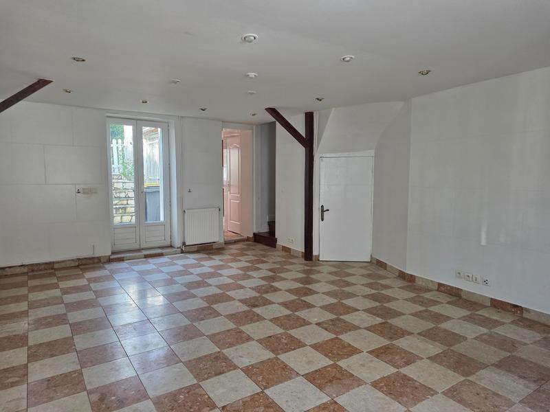 Maison - 85 m² - 4 pièces