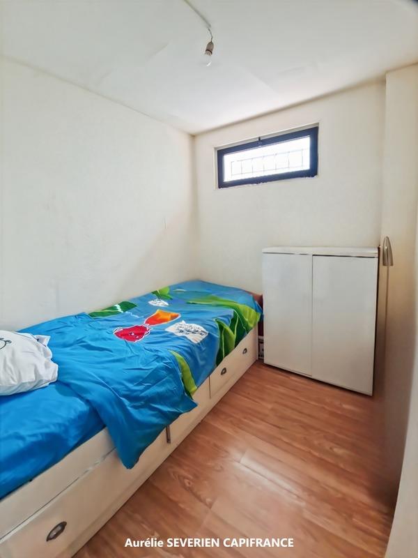 Maison - 166 m² - 10 pièces