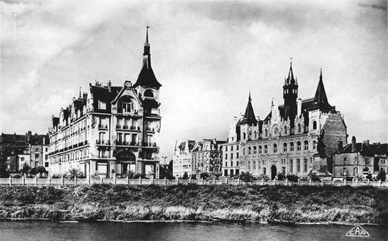 Visite guidée de Mézières et de la Tour du Roy