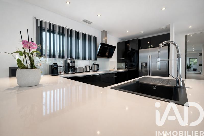 Maison - 154 m² - 5 pièces