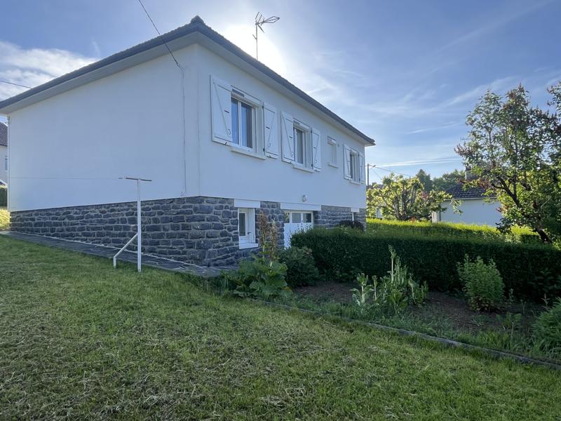 Maison - 95 m² - 5 pièces