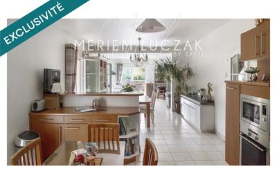 Maison - 199 m² - 7 pièces