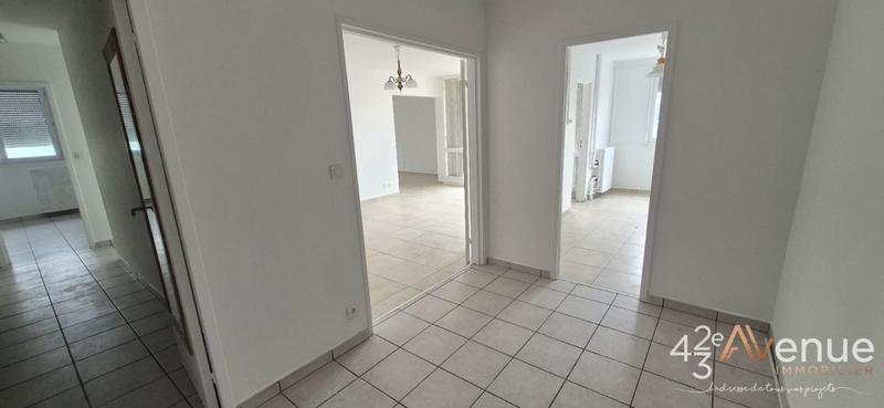 Appartement - 90 m² - 4 pièces