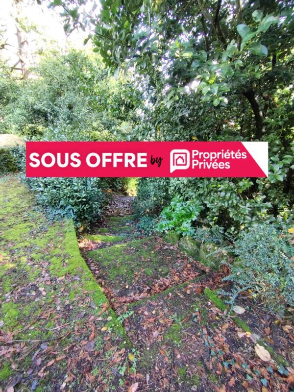 Demeure - 316 m² - 9 pièces