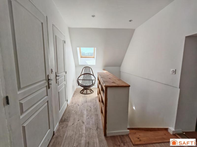 Maison - 140 m² - 6 pièces