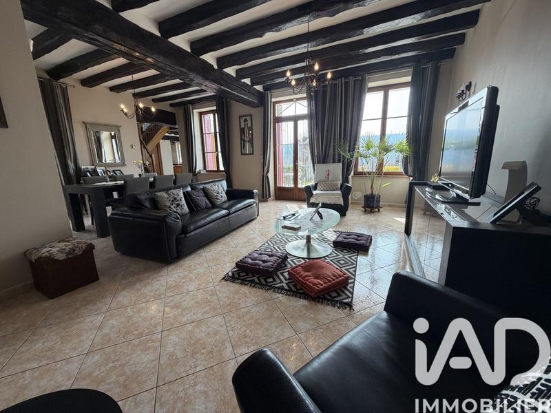 Maison - 153 m² - 8 pièces