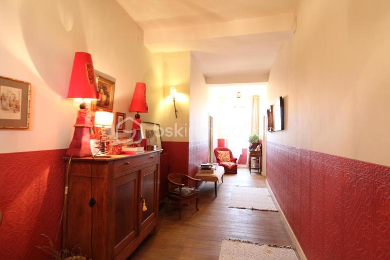 Maison de maîtres - 309 m² - 7 pièces