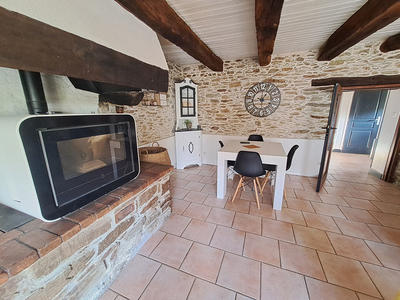 Maison - 95 m² - 4 pièces