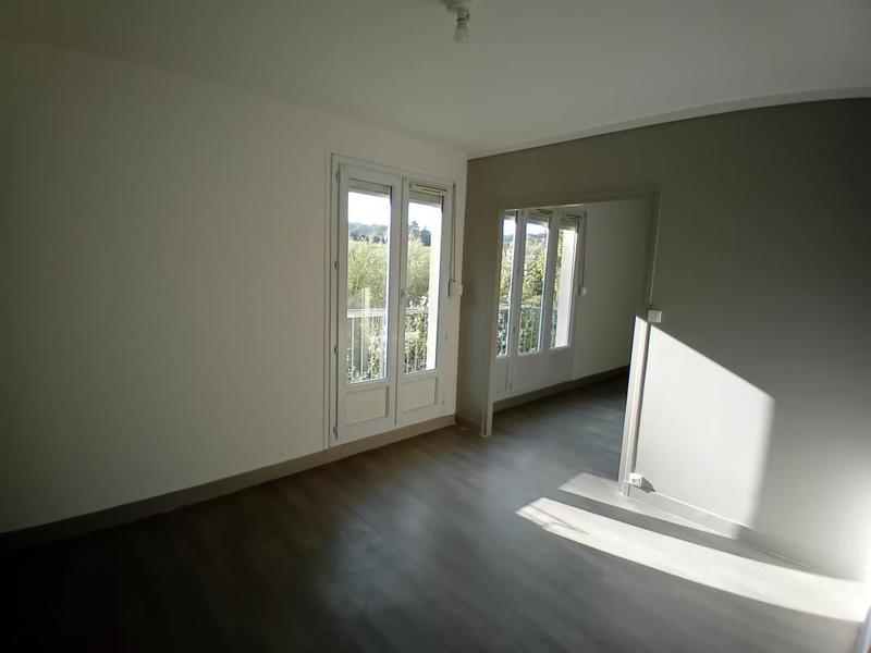 Appartement - 83 m² - 5 pièces