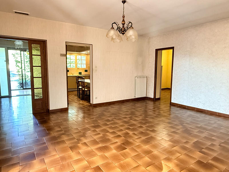 Maison - 140 m² - 6 pièces