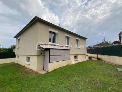 Maison - 124 m² - 6 pièces