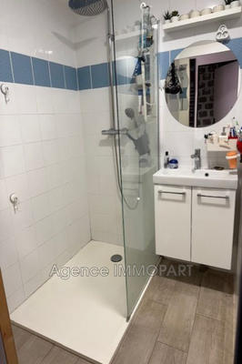 Maison - 101 m² - 5 pièces