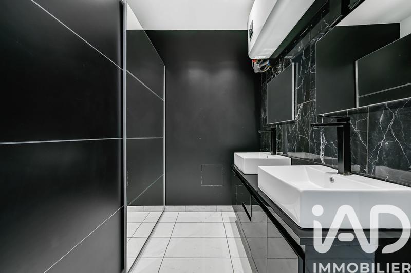 Appartement - 182 m² - 7 pièces