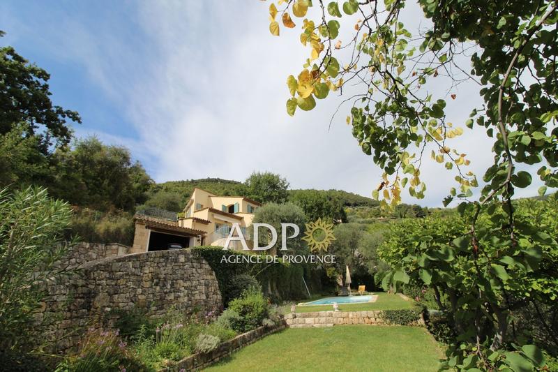 Maison - 178 m² - 5 pièces