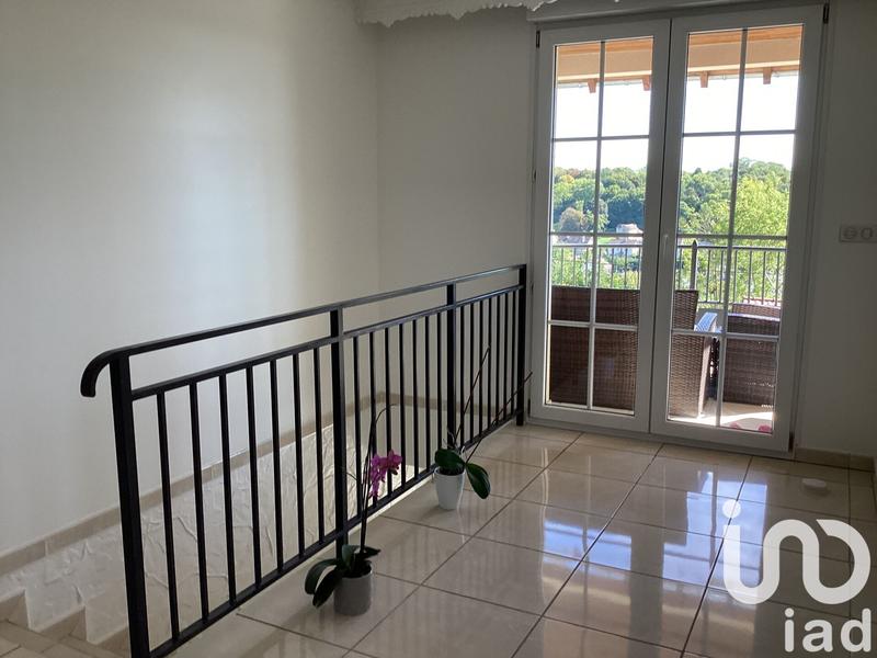 Maison - 182 m² - 10 pièces