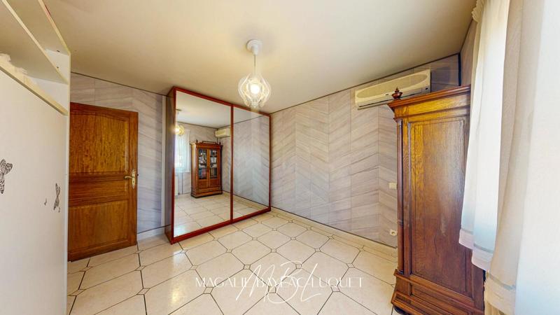 Maison - 135 m² - 4 pièces