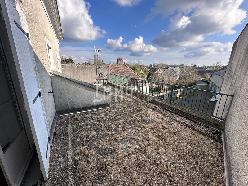 Maison - 180 m² - 7 pièces