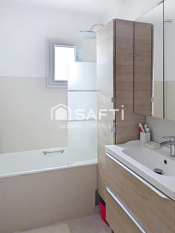 Maison - 70 m² - 4 pièces