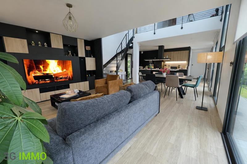 Maison contemporaine - 142 m² - 6 pièces