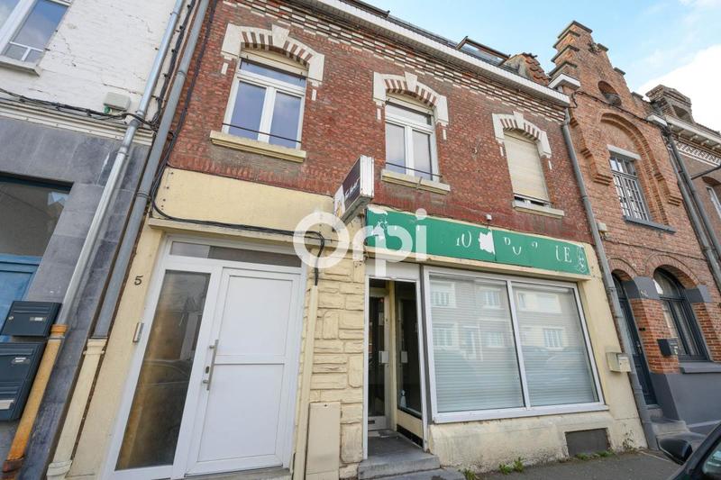 Immeuble - 136 m² - 8 pièces