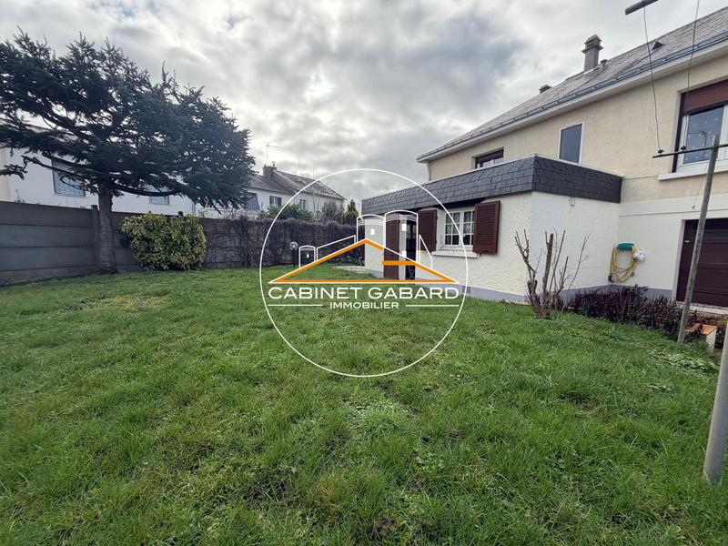 Maison traditionnelle - 91 m² - 4 pièces