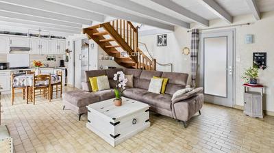 Maison - 120 m² - 5 pièces